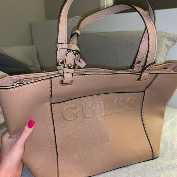 Brand new beige Guess purse - Picture 4 of 6